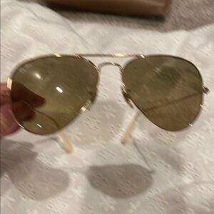 Ray-Ban Gold Aviator Sunglasses